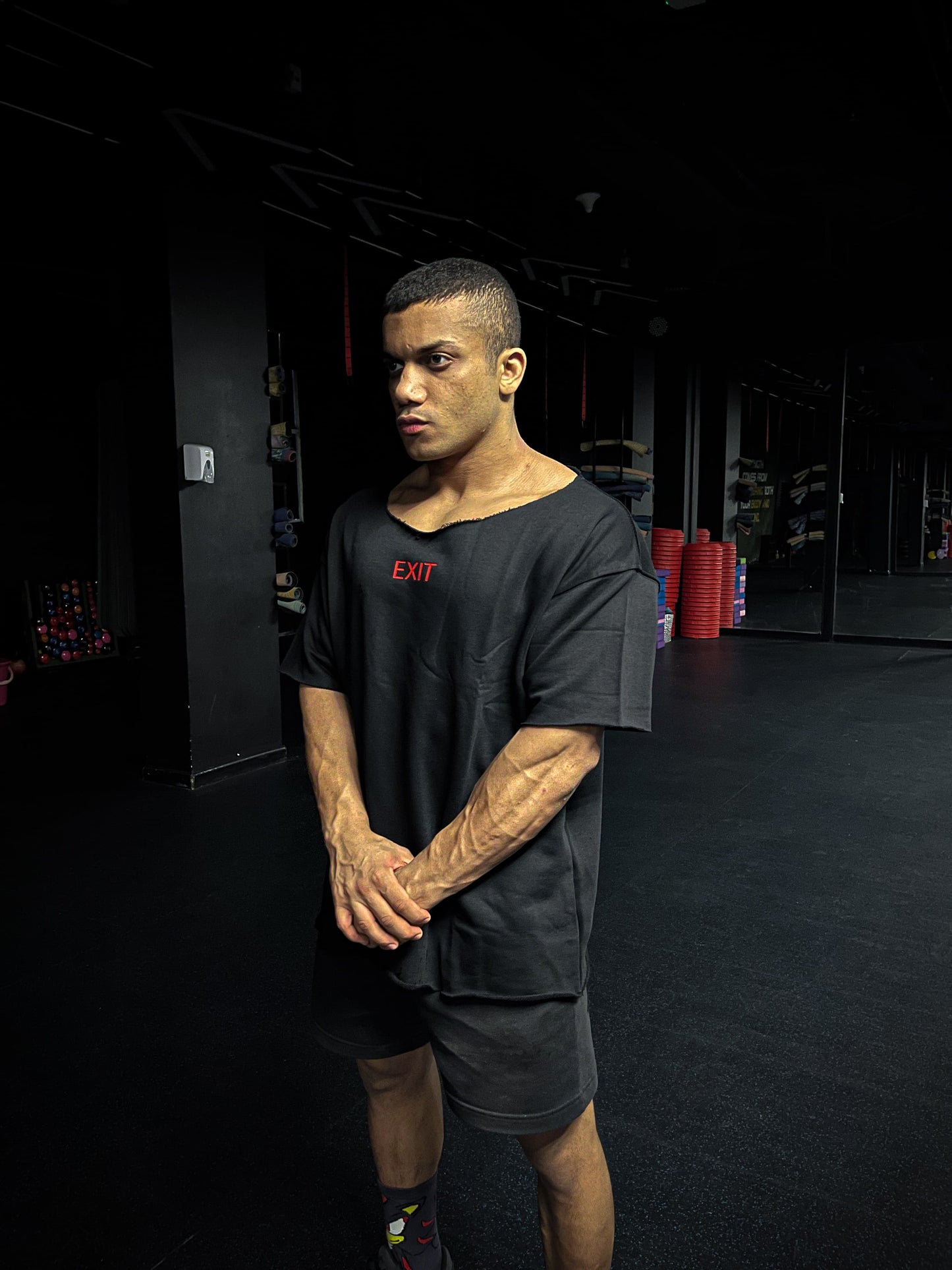 Wide Neck Oversized T-Shirt - Black V1