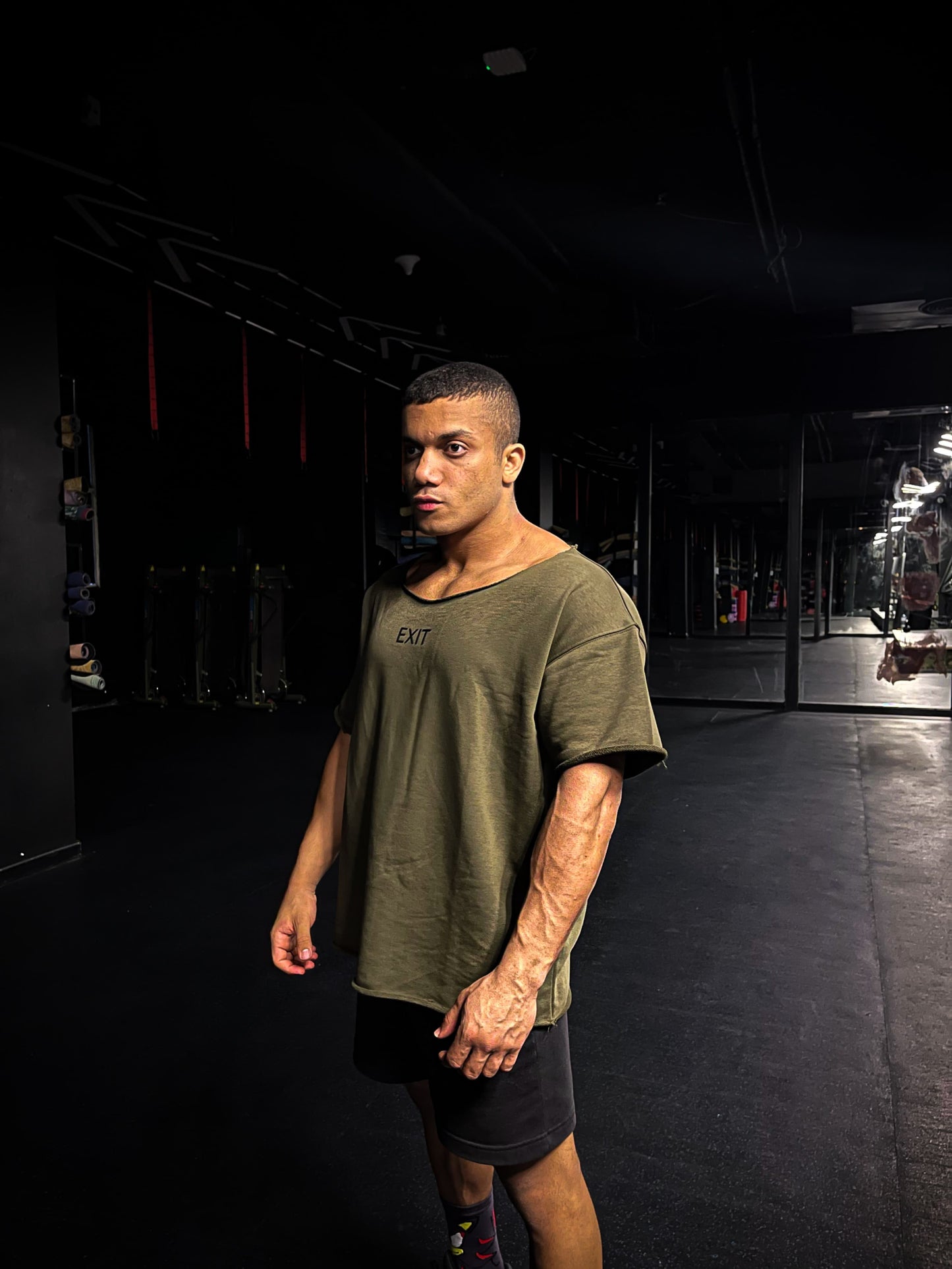 Wide Neck Oversized T-Shirt - Olive V1